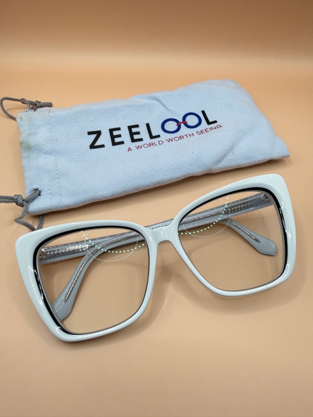 Zeelool White Oversized Square Women's Eyeglasses Frame, Unknown Prescription